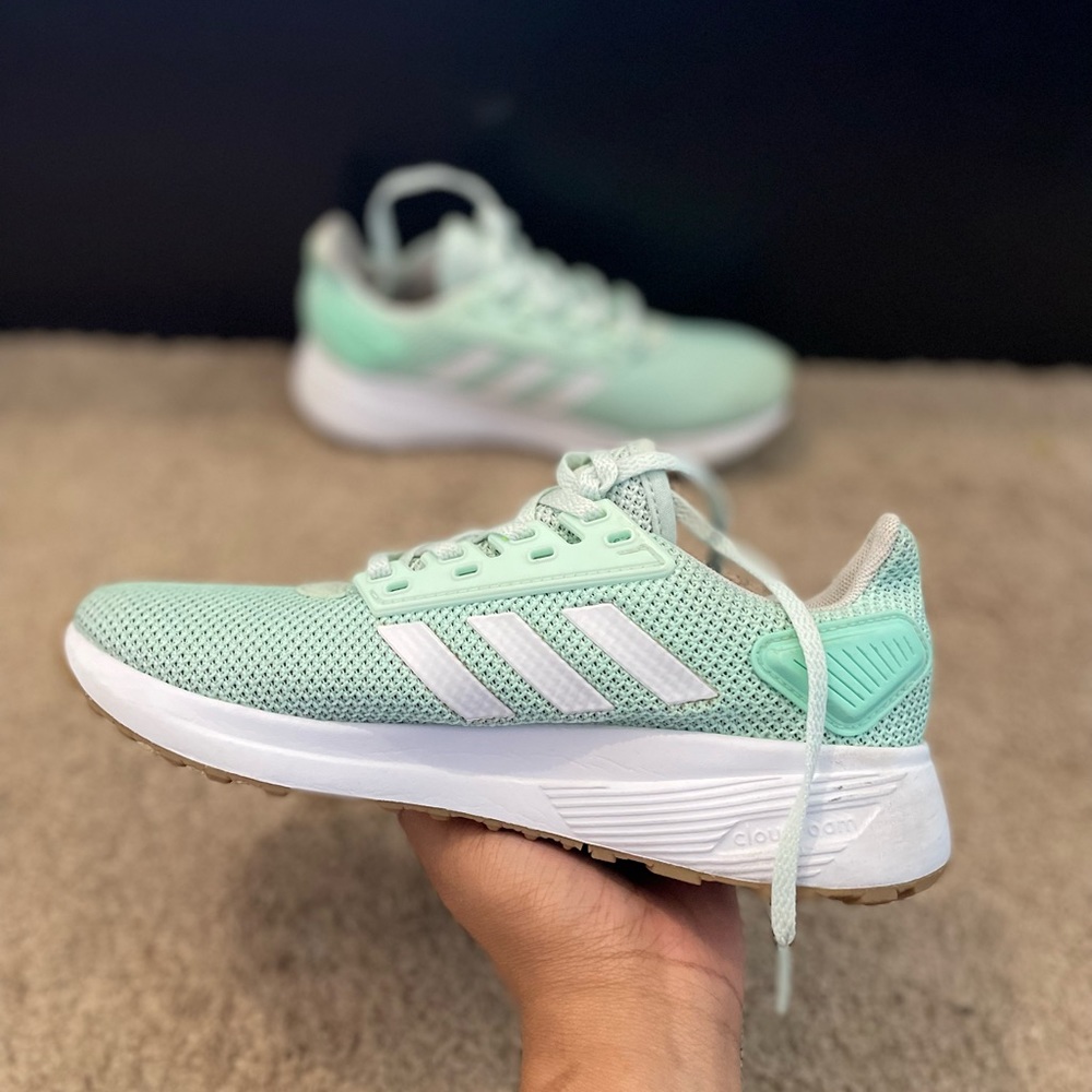 Adidas cloud foam running shoes